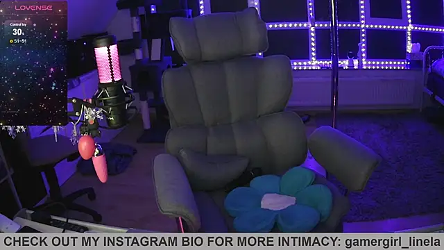 Gamergirl-Linela online show from 04/28/26, 10:03
