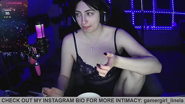 Gamergirl-Linela online show from 05/21/26, 10:18