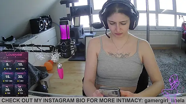 Gamergirl-Linela online show from 11/12/25, 12:09