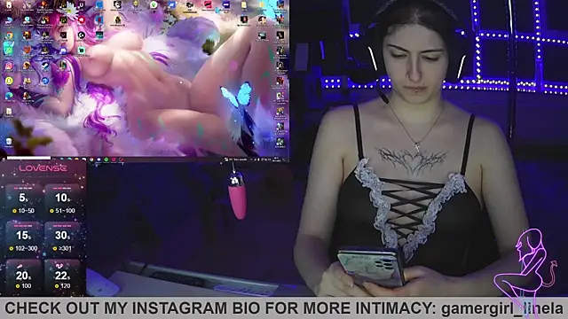 Gamergirl-Linela online show from 11/10/25, 05:45