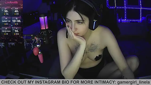 Snapshot of Gamergirl-Linela chatting on 06/20/26, 10:37 Gamergirl-Linela online show from 06/20/26, 10:37