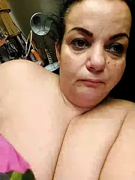 IvettkeXXX online show from 02/17/26, 05:49