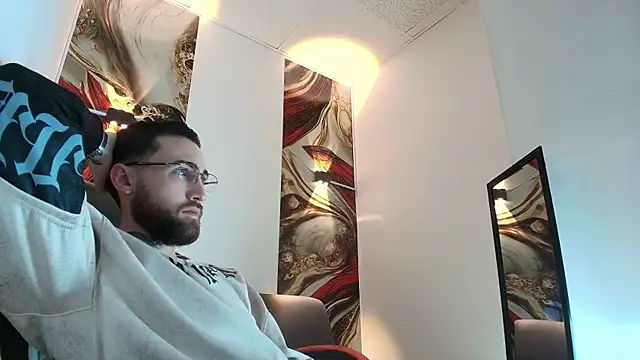 Luke davis01 online show from 01/17/26, 01:15