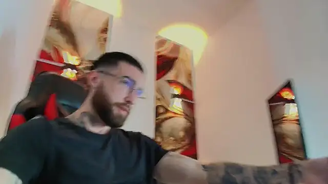 Luke davis01 online show from 11/15/25, 01:04