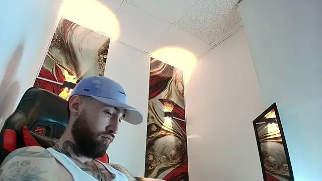 Luke davis01 online show from 01/16/26, 01:15