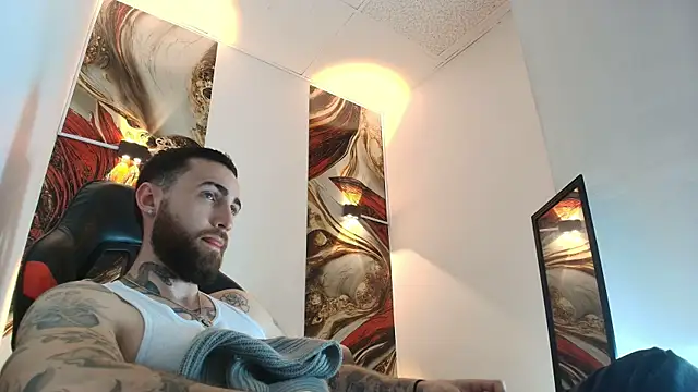 Luke davis01 online show from 05/27/26, 01:07