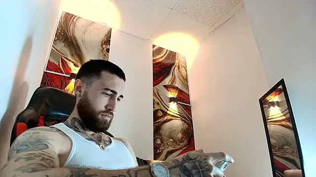 Luke davis01 online show from 04/27/26, 01:09