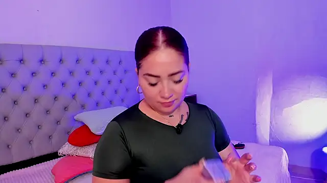 Snapshot of Morgan_Wright chatting on 01/08/26, 08:37 Morgan Wright online show from 01/08/26, 08:37