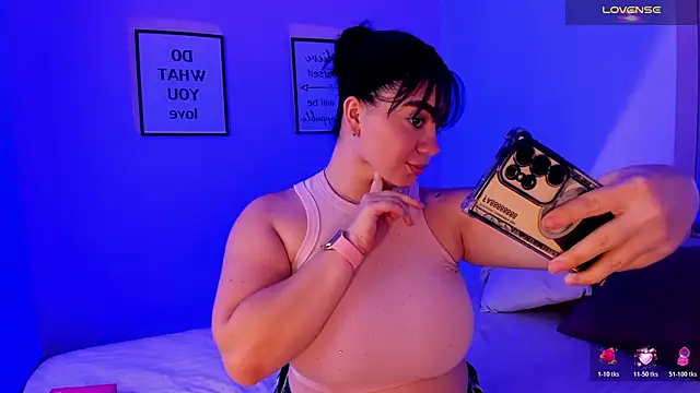 Morgan Wright online show from 04/17/26, 08:55