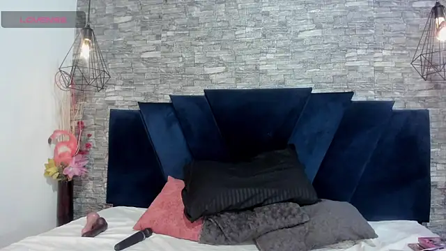 Sophia Brunett online show from 01/10/26, 12:22