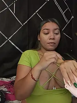 Sophia Brunett online show from 05/08/26, 08:51