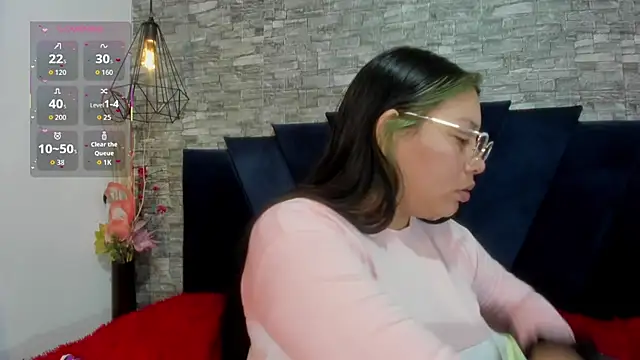 Sophia Brunett online show from 02/14/26, 11:43