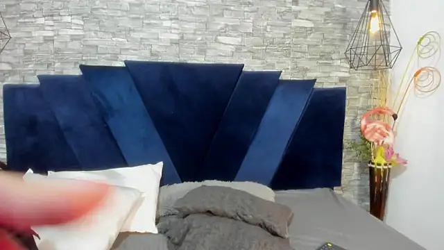 Sophia Brunett online show from 03/15/26, 11:28