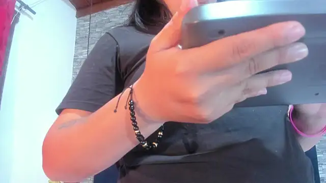 Sophia Brunett online show from 01/15/26, 12:19