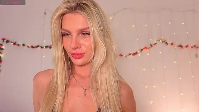 Nicole Hampton online show from 03/07/26, 06:35