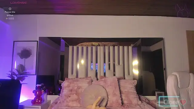 Cloee Rainbow1 online show from 09/26/25, 11:39