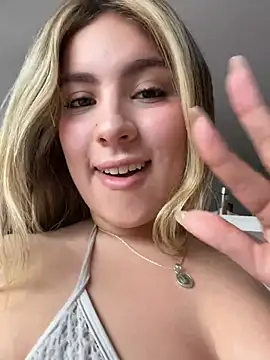 Cloee Rainbow1 online show from 07/25/26, 01:28