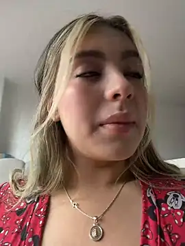 Cloee Rainbow1 online show from 07/16/26, 02:03