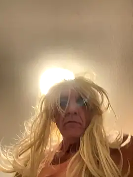 Sexyinheels1 online show from 10/19/25, 01:36