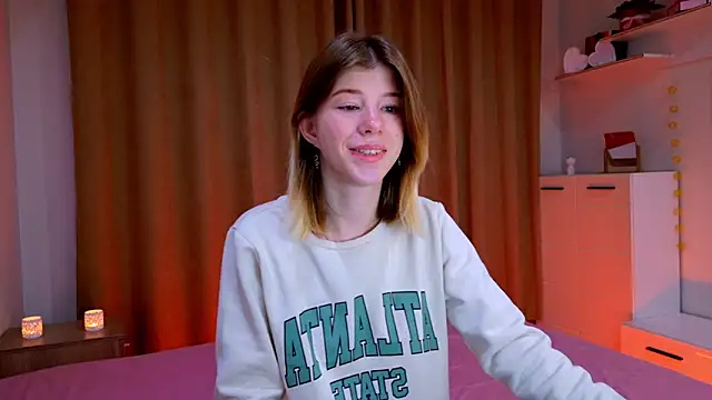 Bella amory online show from 11/08/25, 03:04