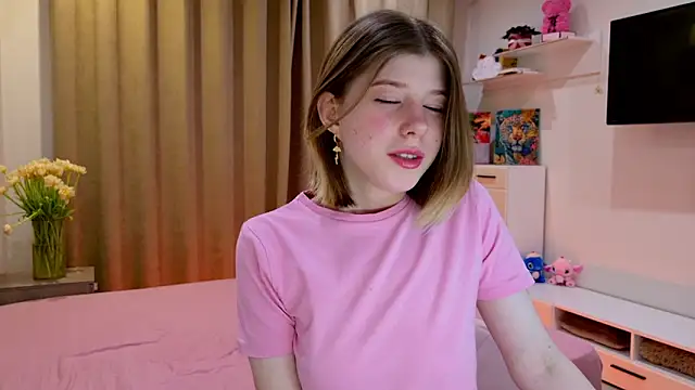 Bella amory online show from 02/21/26, 10:01