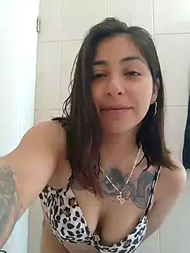 MaiPandora online show from 10/20/25, 03:56