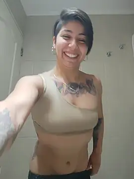 MaiPandora online show from 11/17/25, 04:16