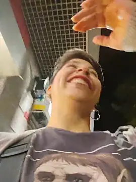 MaiPandora online show from 11/19/25, 01:49