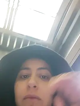 MaiPandora online show from 11/06/25, 10:58