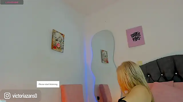 Vickyallien online show from 06/26/26, 04:35