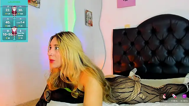 Vickyallien online show from 12/21/25, 03:03