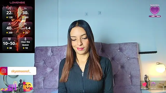 Skye Moore online show from 10/17/25, 07:15