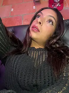 Skye Moore online show from 02/12/26, 06:07