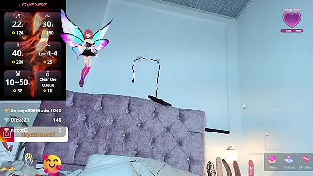 Skye Moore online show from 10/31/25, 12:13