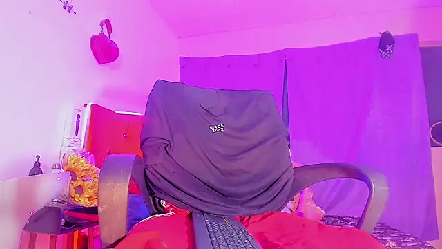 val princes online show from 12/19/25, 11:23