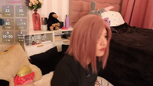 NataliaNovak online show from 02/05/26, 09:43