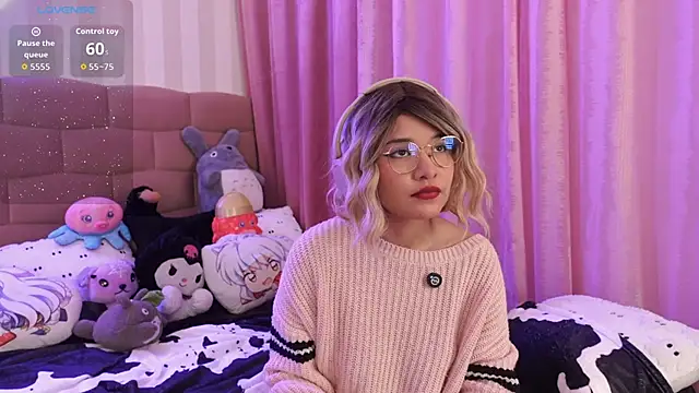 NataliaNovak online show from 11/18/25, 09:18