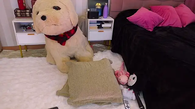 NataliaNovak online show from 05/15/26, 12:47