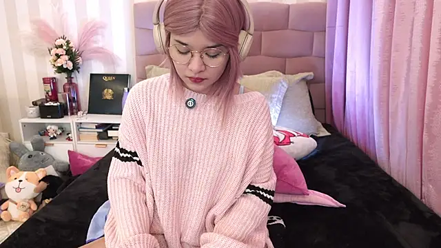 NataliaNovak online show from 04/10/26, 12:12