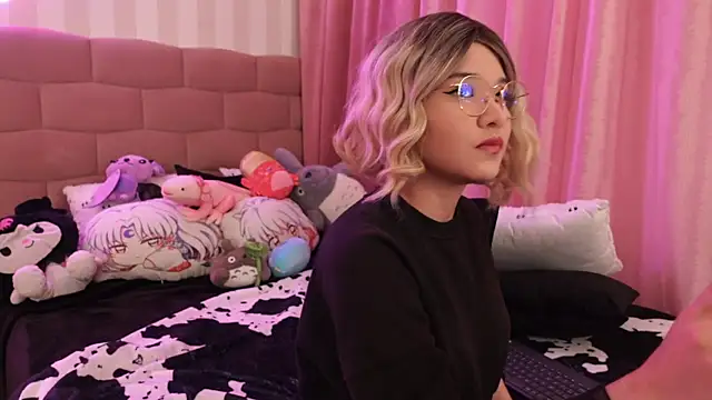 NataliaNovak online show from 11/26/25, 09:37