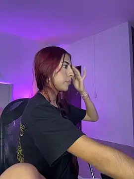 Mirandaa Rogers online show from 04/23/26, 07:15