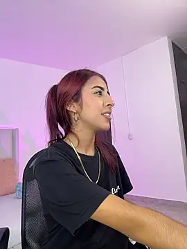 Mirandaa Rogers online show from 04/13/26, 07:07