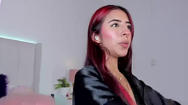 Mirandaa Rogers online show from 12/13/25, 08:04