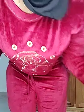 Malika-697 online show from 11/28/25, 09:26