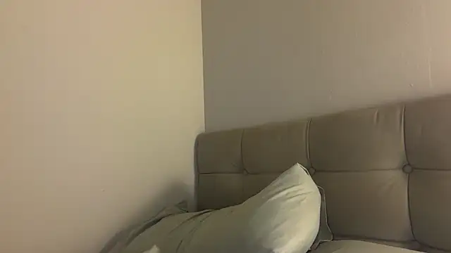 skyejde online show from 09/13/25, 10:21