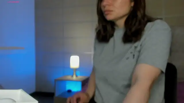  michonne  online show from 10/10/25, 09:04