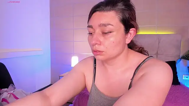  michonne  online show from 11/06/25, 09:08