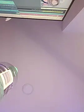  michonne  online show from 12/15/25, 08:58