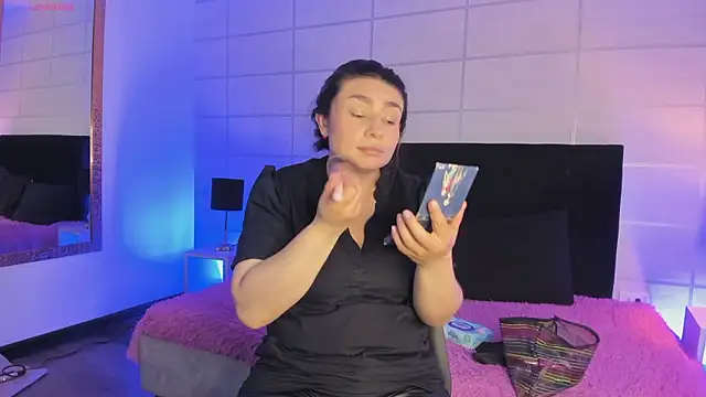  michonne  online show from 01/17/26, 10:24