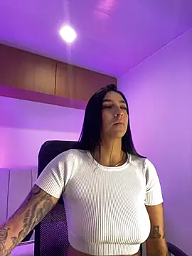 naiara angels online show from 02/25/25, 06:58